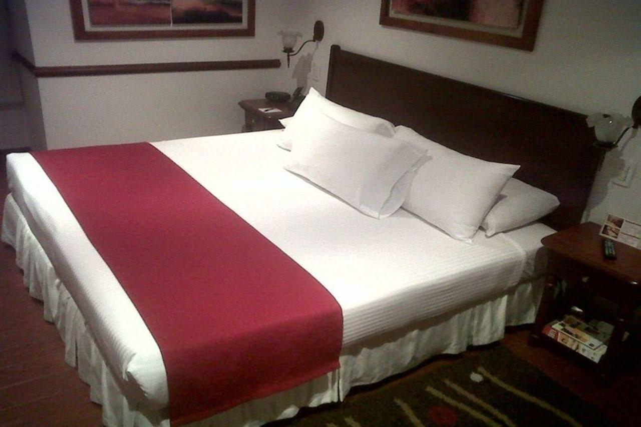 Hotel Vintage Bogota Buitenkant foto